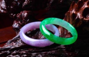 difference between jade types