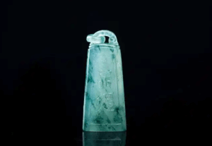 Comparison chart: Hetian jade white/green tones vs. impure hues of other jades