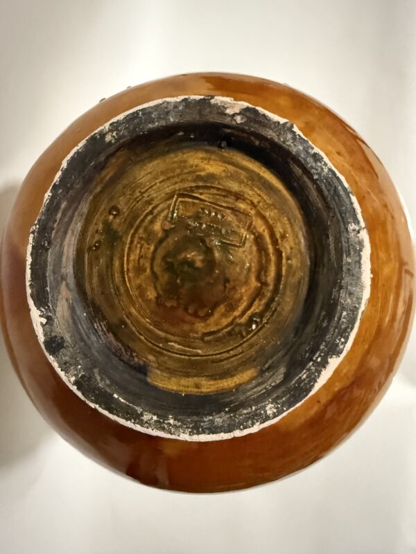 Qing Dynasty Plain Three-Color Stacked Lotus Appreciation Vase - Image 5