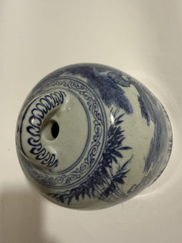 Qing Dynasty Mid - Period Blue - and - White Covered Jar with Landscape Design - Image 2