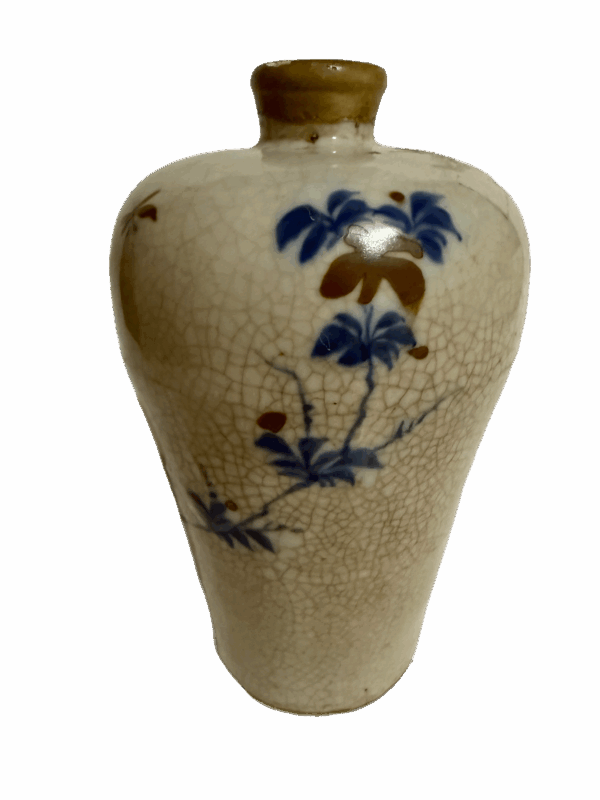 Ming Dynasty Wanli Blue-and-White Meiping on Ge Glaze