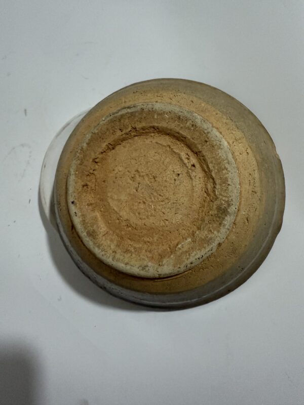 Exquisite Small Bowl from a Ming Dynasty Folk Kiln - Image 2