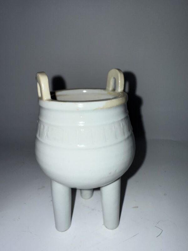 Song Dynasty Ding Kiln White Glaze Three - Legged Incense Burner - Image 3