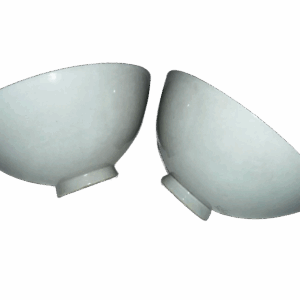 A Pair of Early Ming Dynasty Porcelain Wans in the Fushou Style