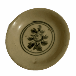 Ming Dynasty Blue-and-White Porcelain Plate with Floral Patterns