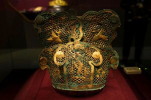 Why Premium Collectibles Become “Safe Haven” Assets Through Economic Cycles