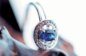 Sapphire: The Celestial Gem of Wisdom and Serenity