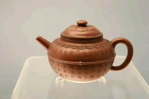 The Collector’s Essential Guide: 5 Key Details for Authenticating Ming & Qing Yixing Teapots